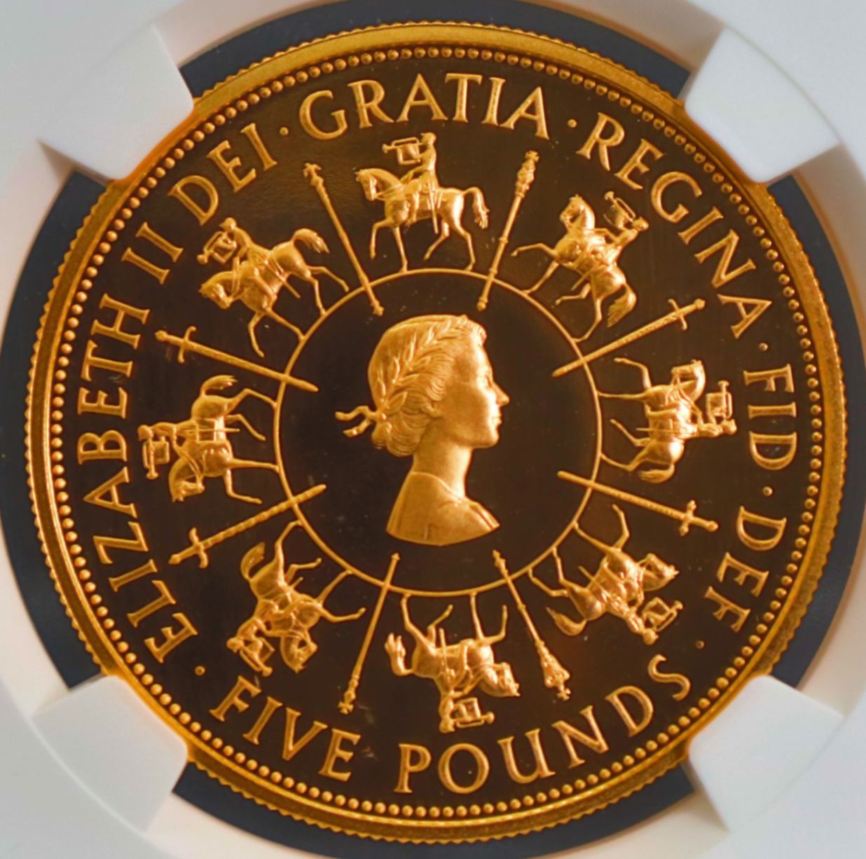 最高鑑定 1993年 イギリス 5ポンド金貨 エリザベス2世 戴冠40周年記念 5ポンド 金貨 プルーフ NGC PF70UC